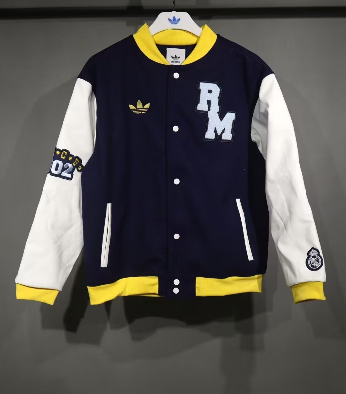 AAA Quality Real Madird 25/26 Baseball Jacket - Navy Blue